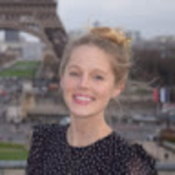 Meet your Posher, Kendall - Picture 1 of 1